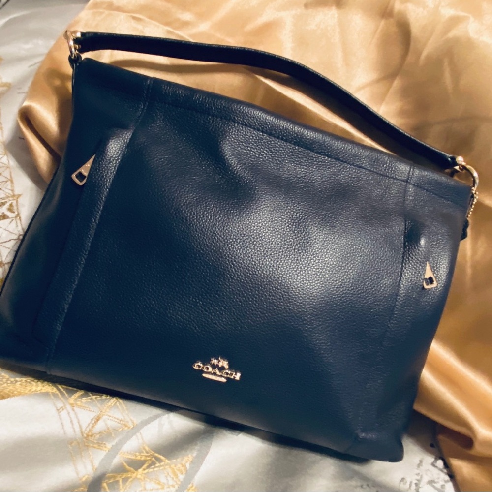 👜👜COACH👜👜🔹🔹Scout Hobo🔹🔹In Polished Pebble Leather🎁